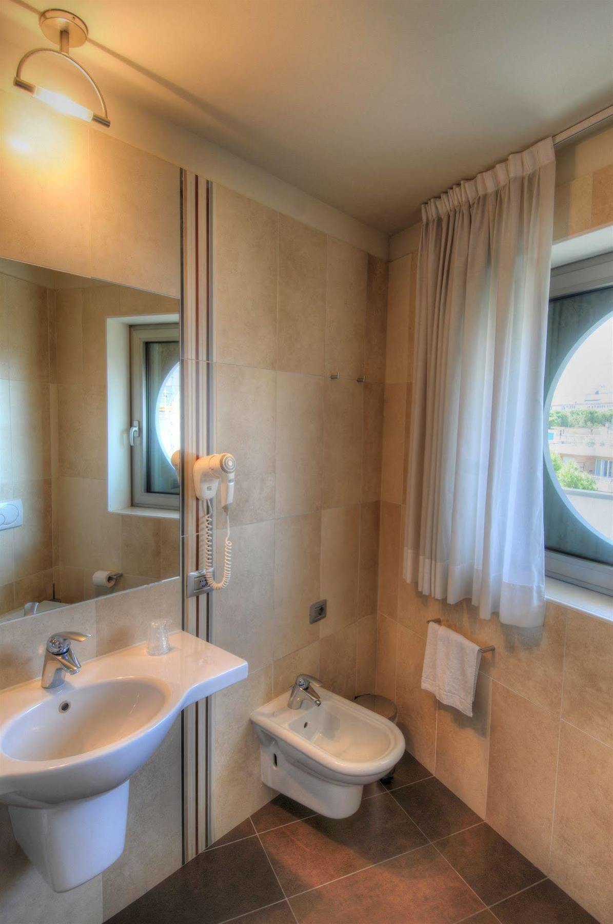 Hotel Pasha لينانو سابيادورو المظهر الخارجي الصورة