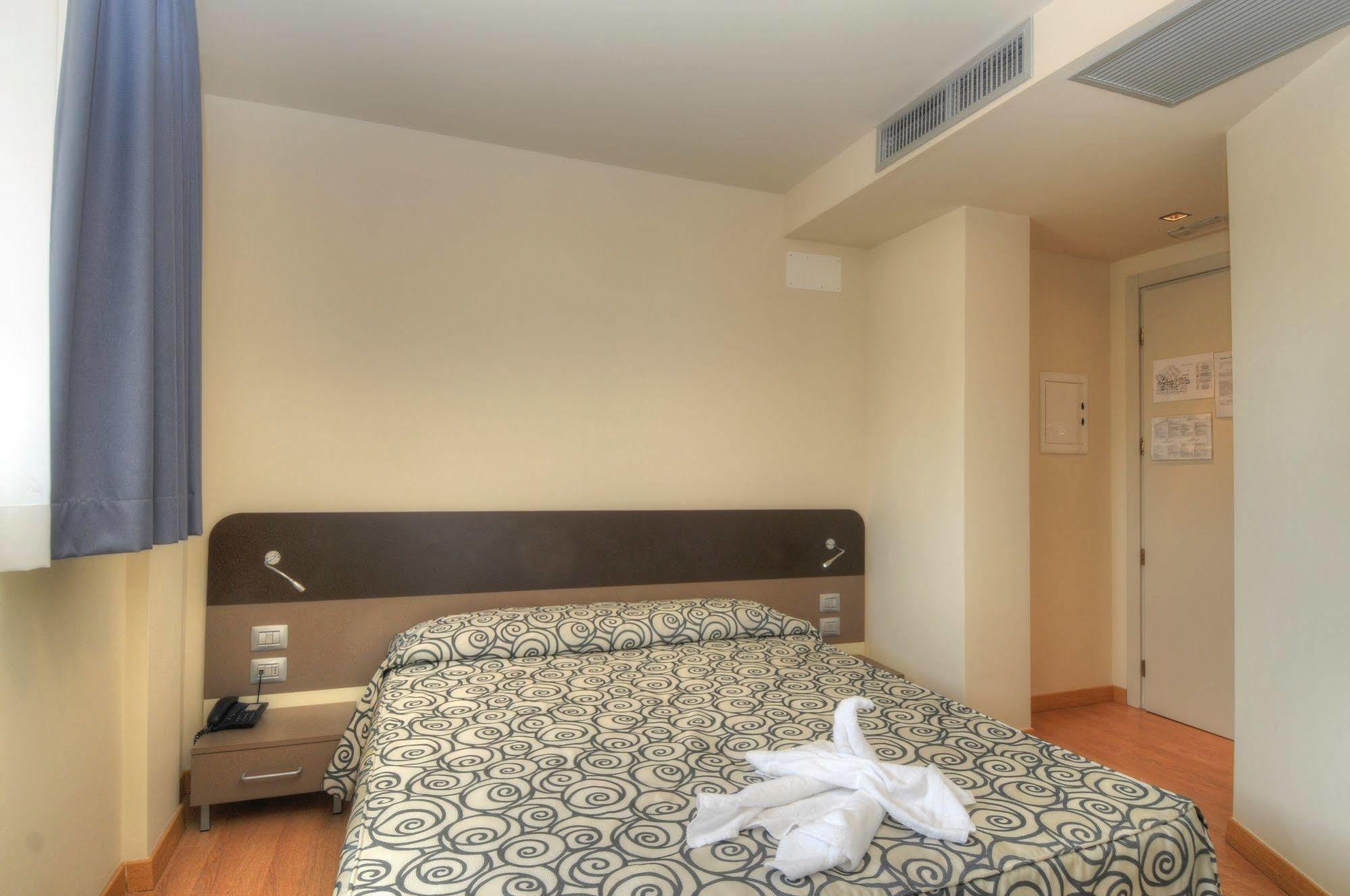 Hotel Pasha لينانو سابيادورو المظهر الخارجي الصورة